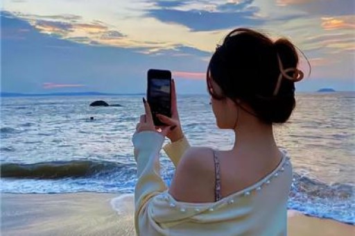 顶流喜剧人陷桃色漩涡？沈腾林允“恋爱铁证”惊动半个娱乐圈